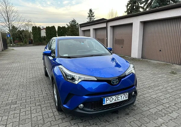wielkopolskie Toyota C-HR cena 74900 przebieg: 100900, rok produkcji 2017 z Swarzędz